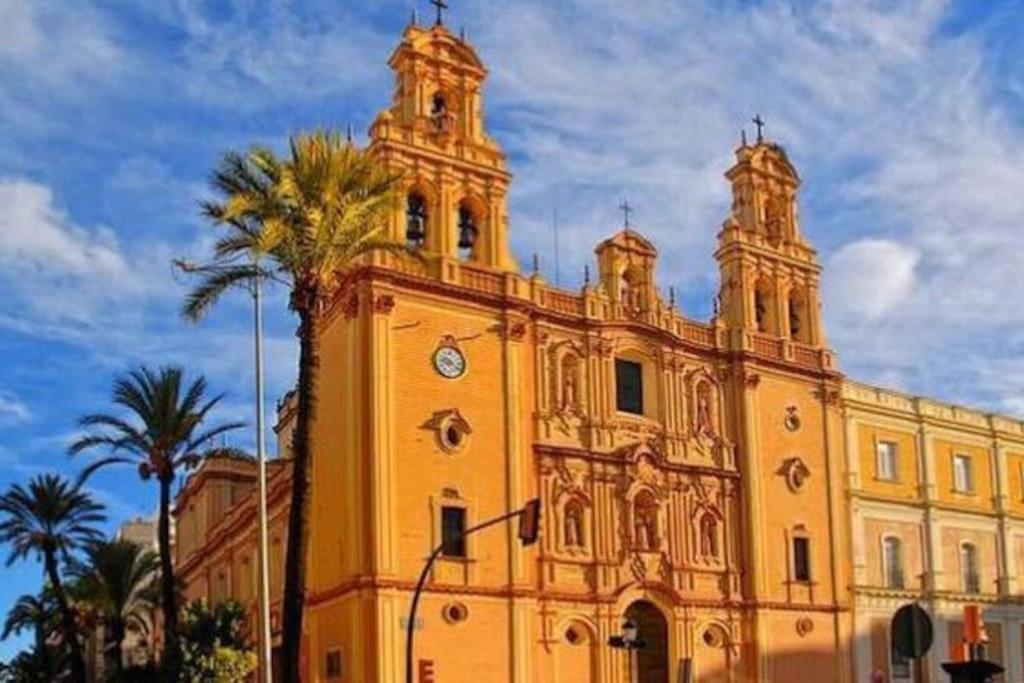 Pleno Centro. Acogedor Y Con Diseno. Huelva Exterior foto